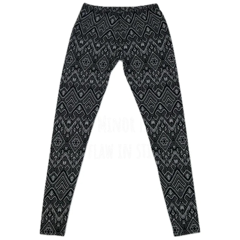 New Ankle Leggings Aztec Print Black White No Boundaries Juniors Small 3 5 - Picture 4 of 12